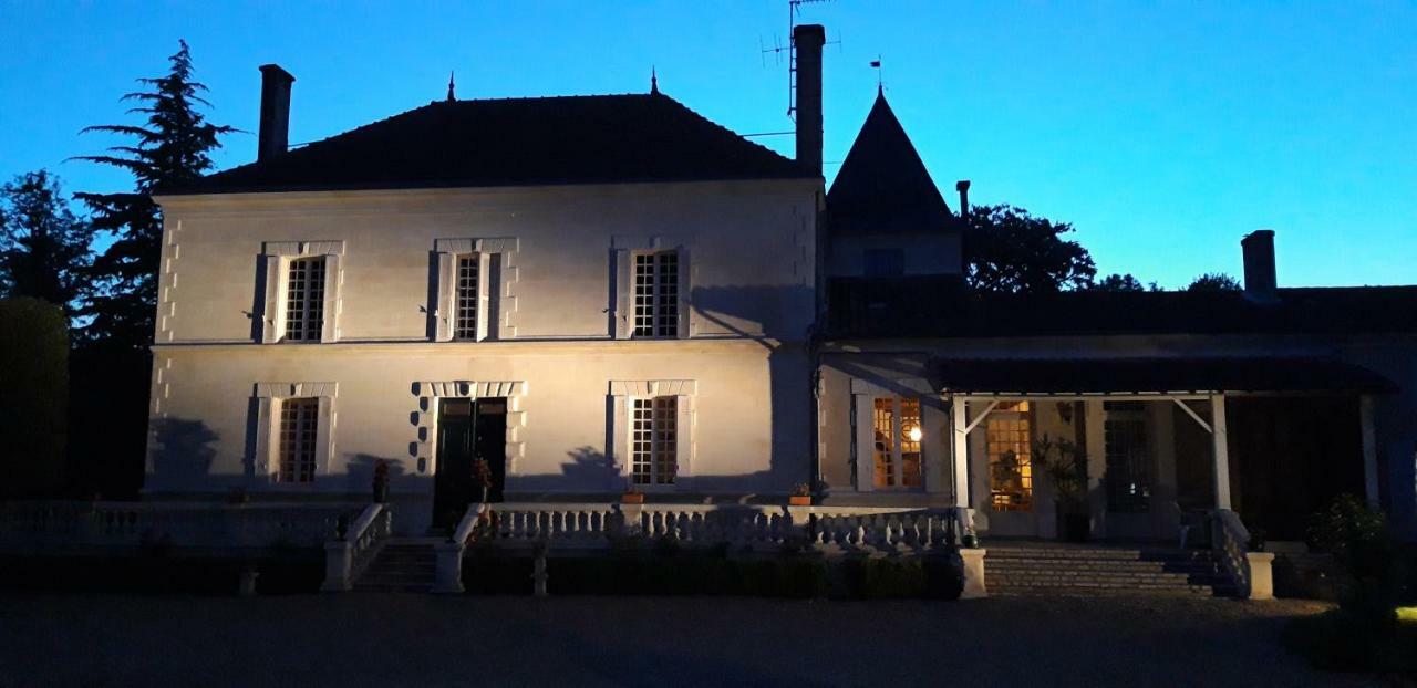 Logis Des Bessons Bed & Breakfast Migron ภายนอก รูปภาพ
